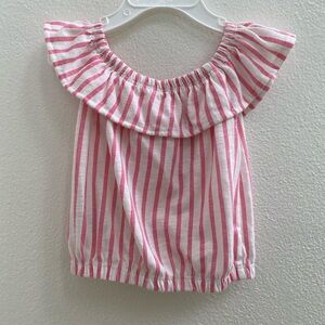 jessica simpson • ruffled top